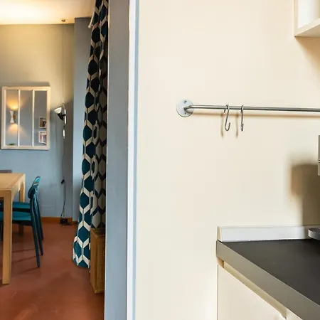 Navona 49 Luxury Suites&apartment 게스트하우스 4*