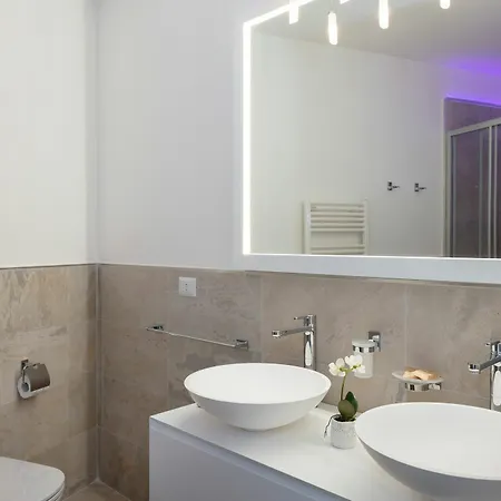 Navona 49 Luxury Suites&apartment 4*