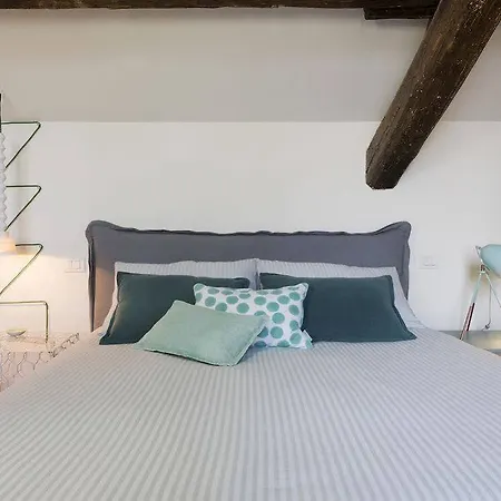 Navona 49 Luxury Suites&apartment 4*